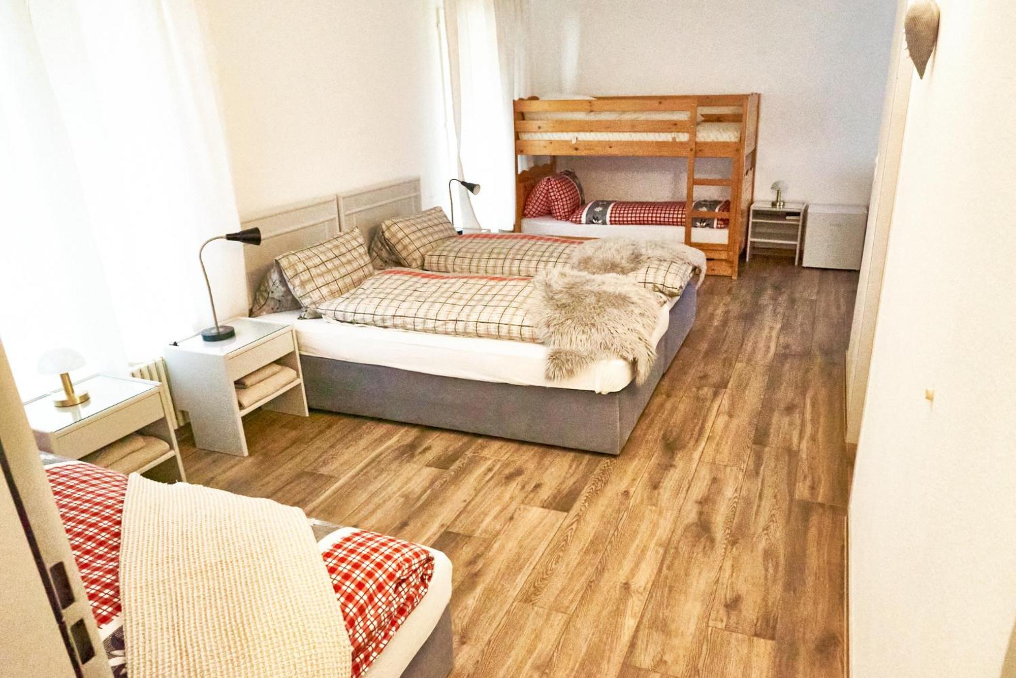 Family Room By Interlaken Parking Därligen Dış mekan fotoğraf